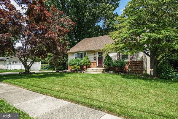 607 4TH AVE, Lindenwold, NJ 08021