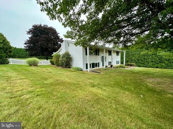 Lebanon, PA 17046,2085 WEAVERTOWN RD