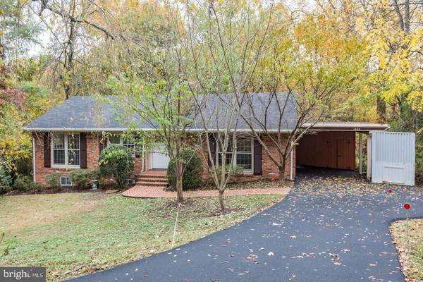 1434 WAGGAMAN CIR, Mclean, VA 22101