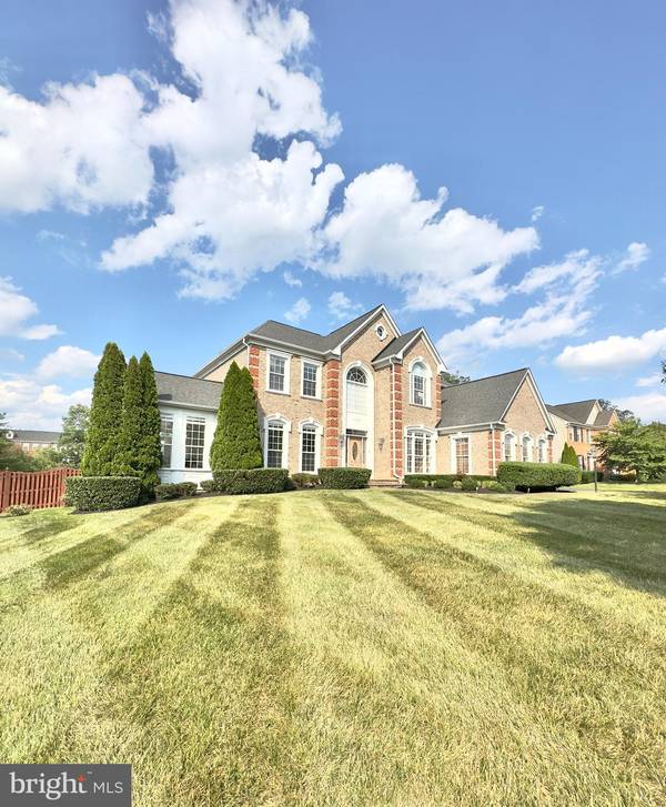 Chantilly, VA 20152,42244 PROVIDENCE RIDGE DR