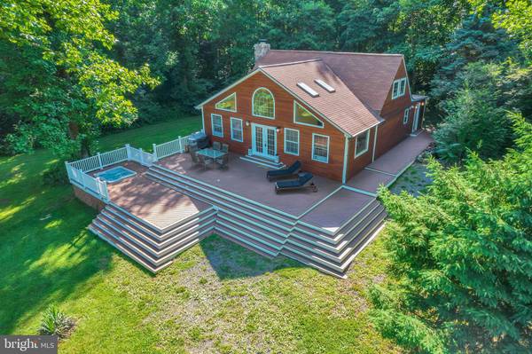 12083 FAWN RIDGE RD, Linden, VA 22642