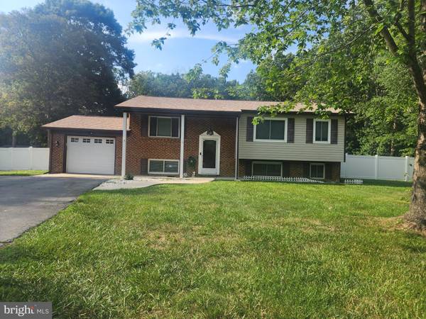 9312 BROOKWOOD PL, White Plains, MD 20695