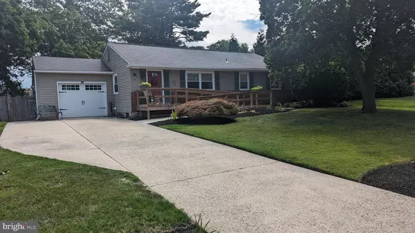25 GRANGE CT, Woodstown, NJ 08098