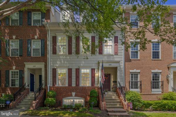 1602 HUNTING CREEK DR #A, Alexandria, VA 22314