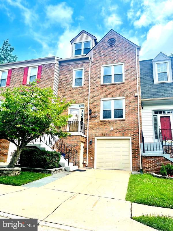 Springfield, VA 22152,7203 SQUIRREL RUN CT