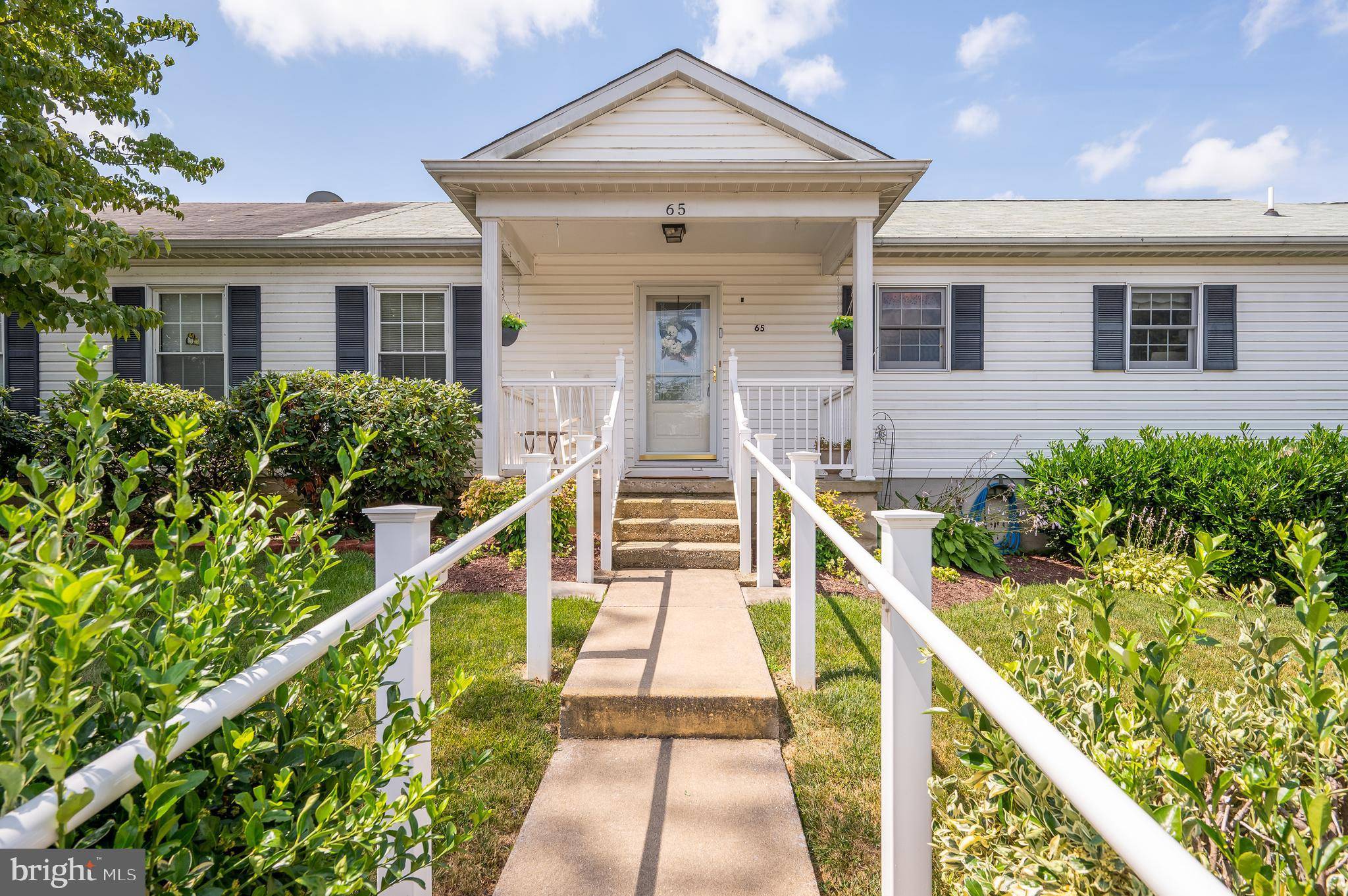 65 BRADFORD CT, Charles Town, WV 25414