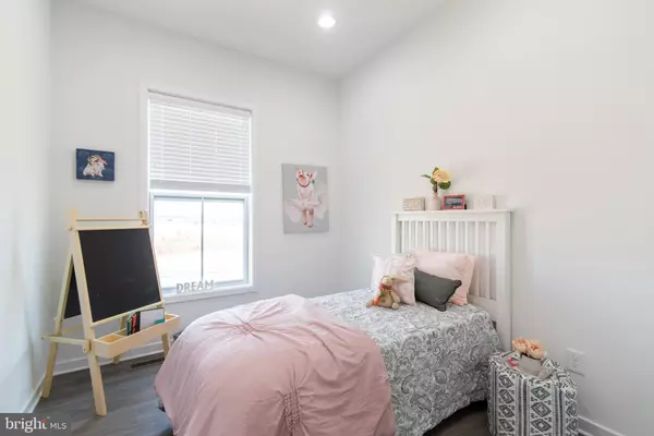 Kearneysville, WV 25430,179 WHITE VIOLET COURT