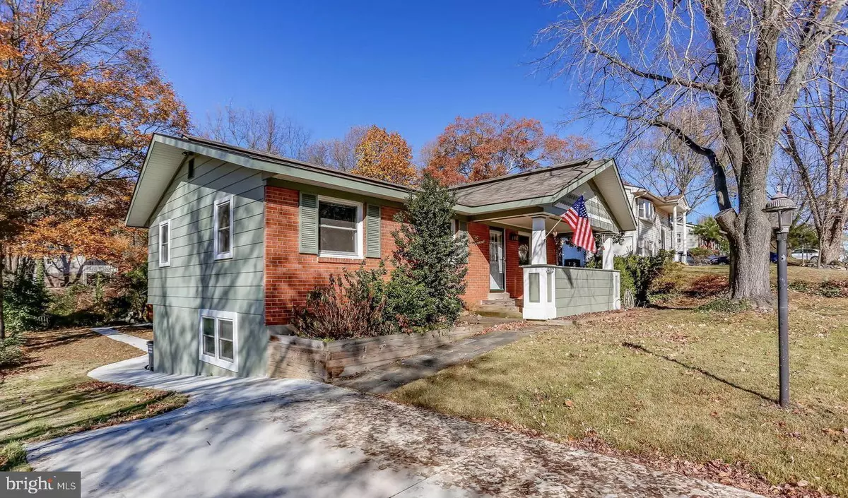 Woodbridge, VA 22193,14910 CORDELL AVE