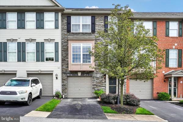 343 HARVEST FIELD LN #7N, York, PA 17403