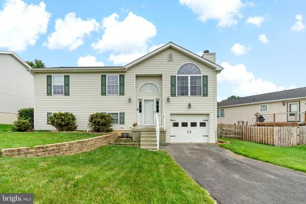 269 MOONLIGHT LN, Martinsburg, WV 25404