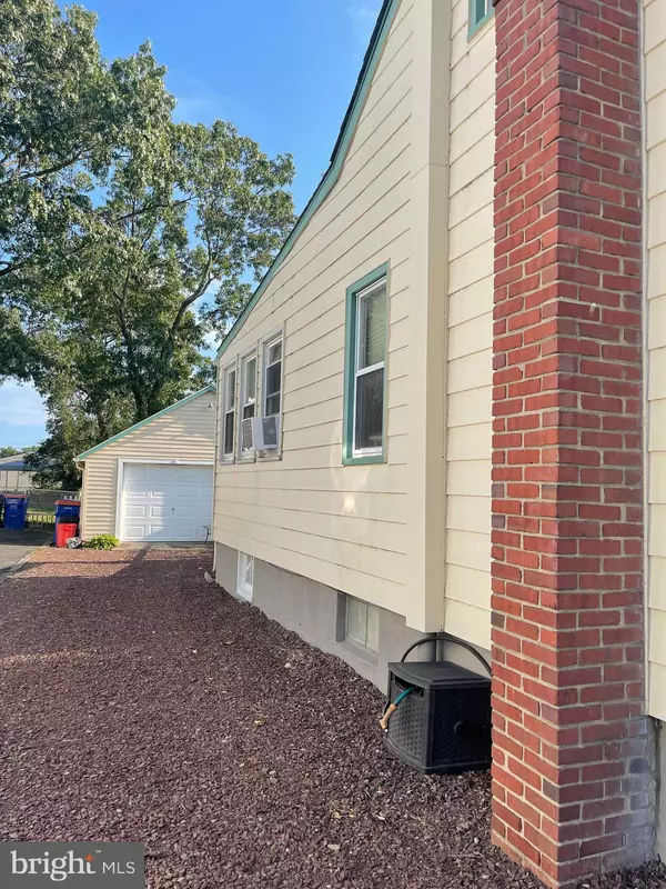 Millville, NJ 08332,705 F ST