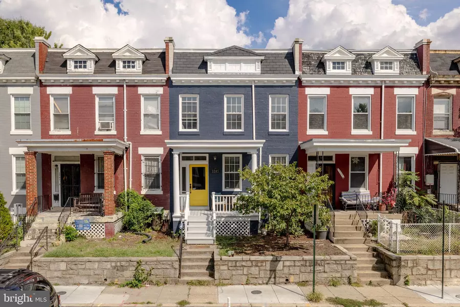 3205 WARDER ST NW, Washington, DC 20010