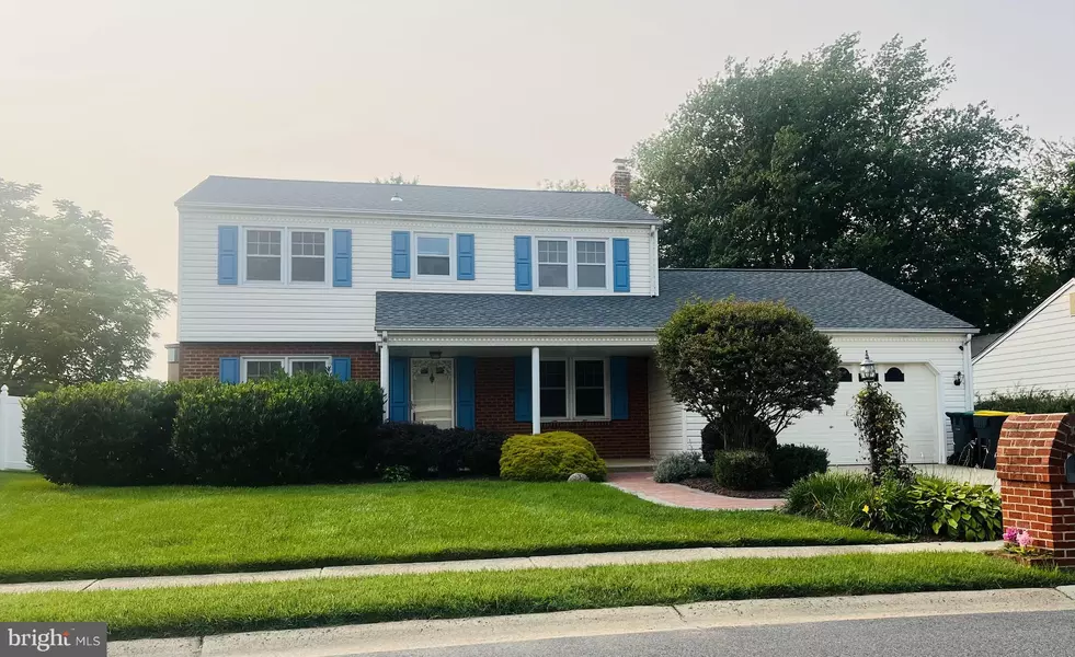 18 BUNKER HILL RD, New Castle, DE 19720