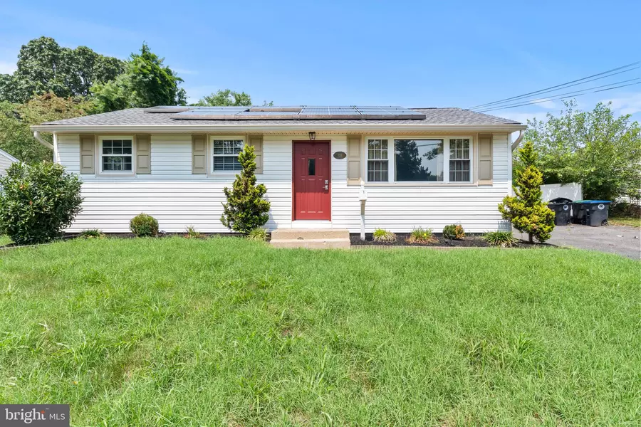 727 BENTLEY RD, Lindenwold, NJ 08021