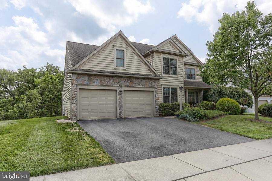 140 BLUE JAY WAY, Hummelstown, PA 17036