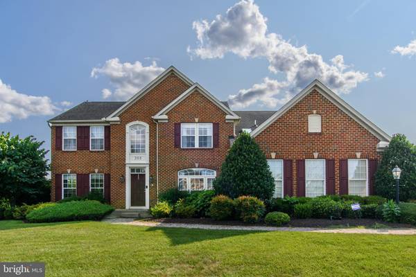 203 CLOUDLESS SKY DR, Mechanicsburg, PA 17050