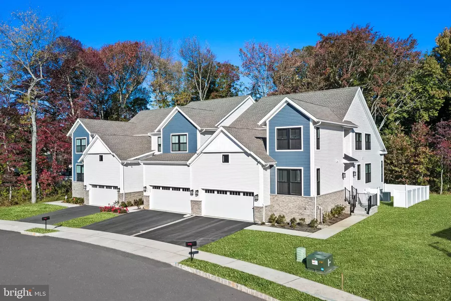 3 KAY CHIARELLO WAY, Hamilton, NJ 08690