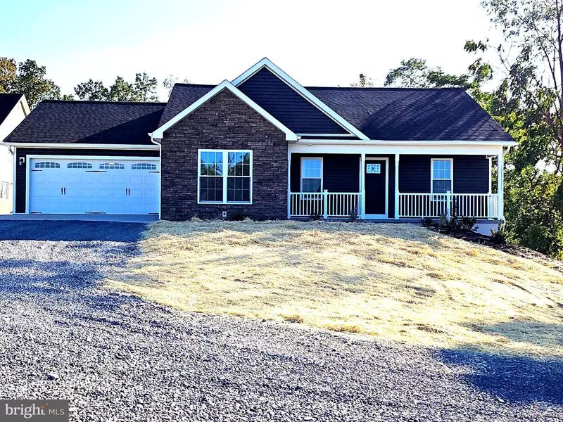 401 SOUTH SUMMIT AVENUE, Woodstock, VA 22664