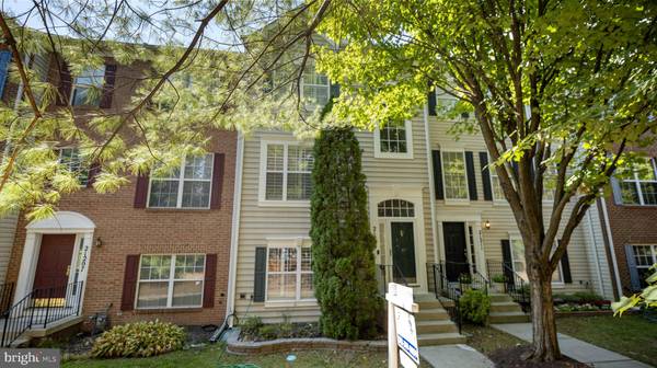 21209 DELEVAN WAY #144, Germantown, MD 20876