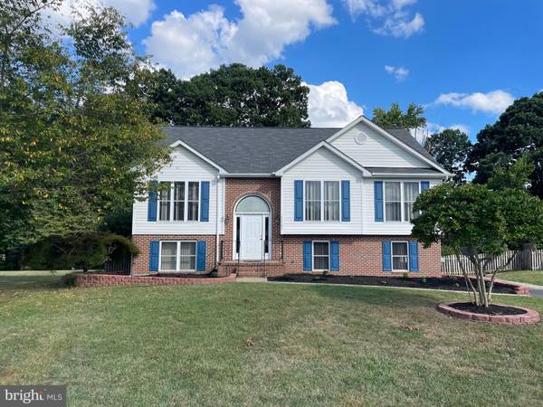 11707 INNISBROOK CIR, Fredericksburg, VA 22407