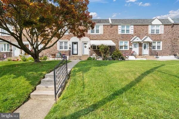 1042 TREMONT DR, Glenolden, PA 19036