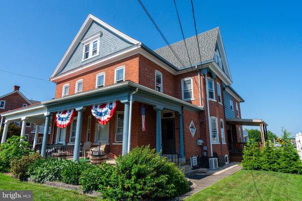 616 MAIN ST, Red Hill, PA 18076