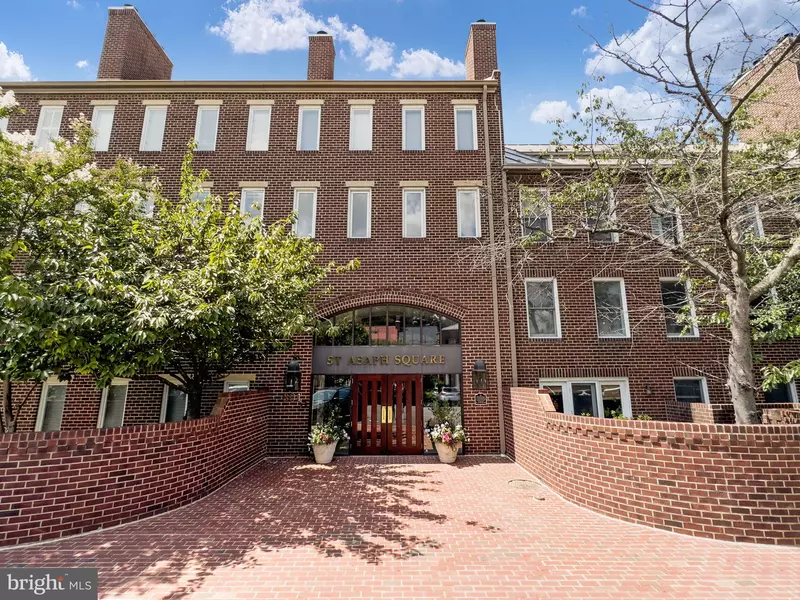 801 S PITT ST #429, Alexandria, VA 22314