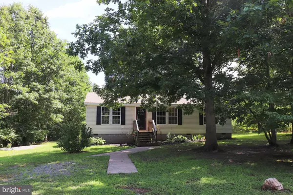 Louisa, VA 23093,947 AUDREYS LN