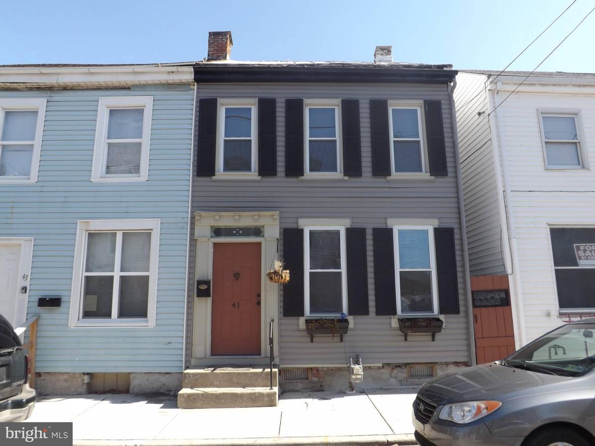 York, PA 17401,41 N HARTLEY ST