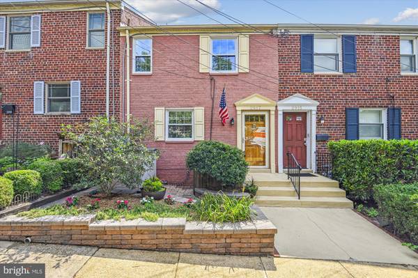 2917 HICKORY ST, Alexandria, VA 22305