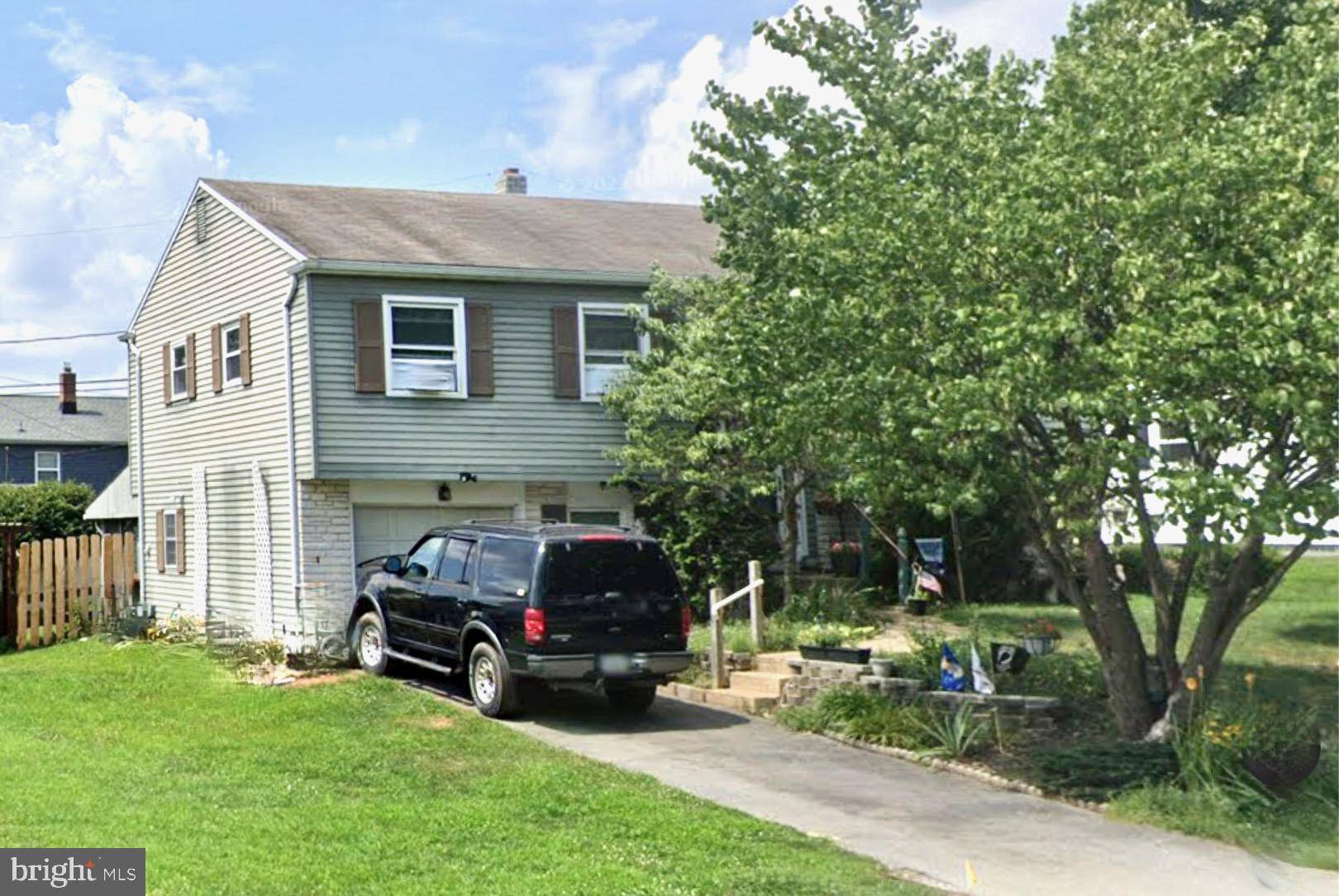 184 PITNEY RD, Lancaster, PA 17601