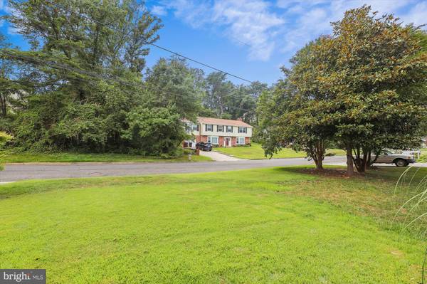 Lanham, MD 20706,7210 LOIS LN