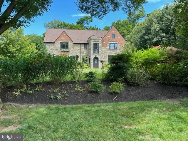 624 MONTGOMERY SCHOOL LN, Wynnewood, PA 19096