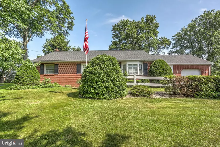 274 SPRECHER RD, Lancaster, PA 17603