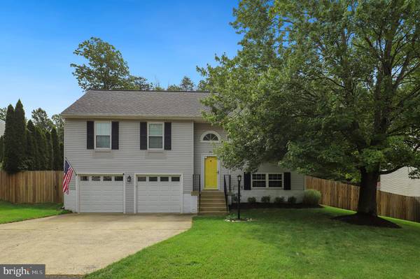 34 BARCLAY LN, Stafford, VA 22554