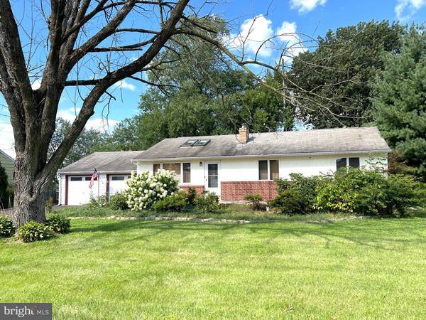 115 S BARINGER AVE, Perkasie, PA 18944