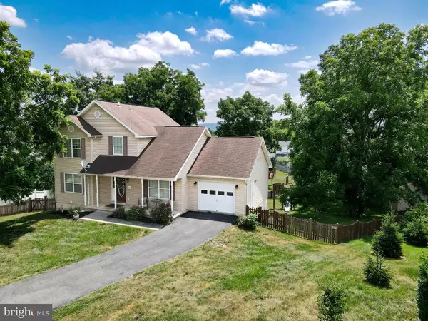 Ranson, WV 25438,77 VELVETEEN CT