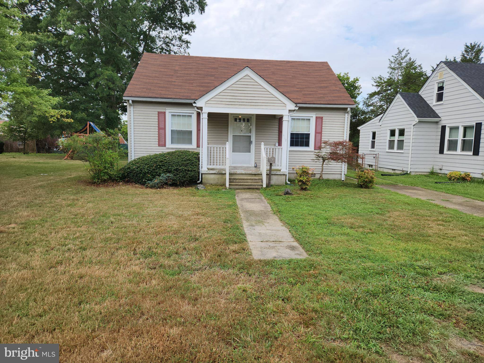 112 LORRAINE AVE, Fredericksburg, VA 22408