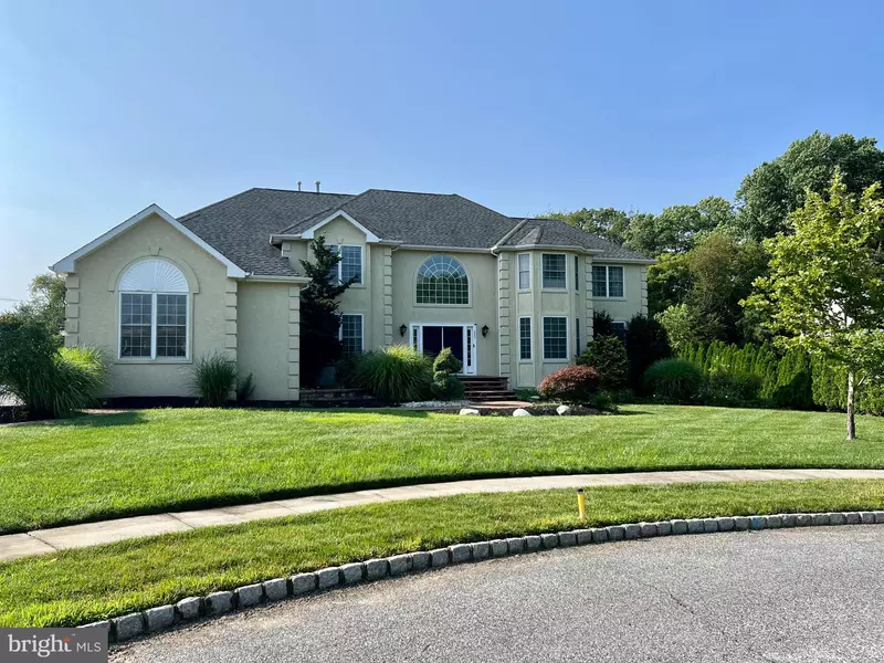 205 SILVER LEAF CT, Mullica Hill, NJ 08062