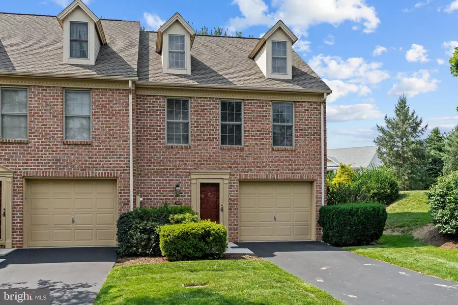 1290 TIMBER VIEW DR, Mechanicsburg, PA 17050