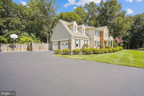 Great Falls, VA 22066,11689 HOLLYVIEW DR