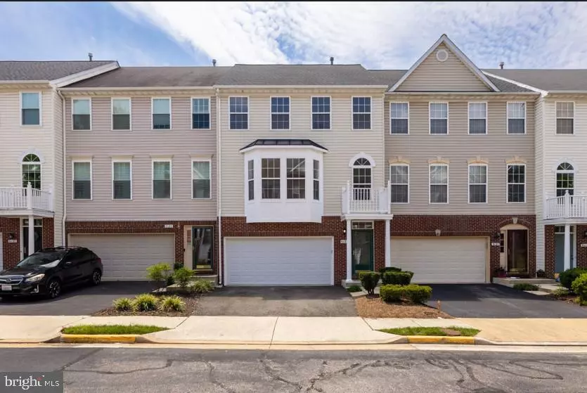 5123 BALLYCASTLE CIR, Alexandria, VA 22315