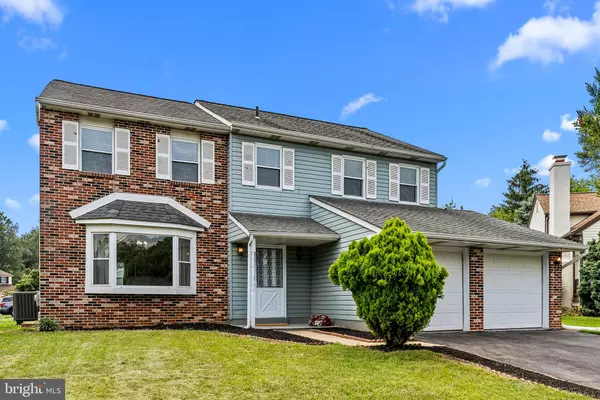 2 TREE BARK CIR, Horsham, PA 19044