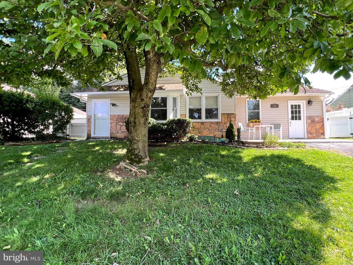 Glenside, PA 19038,8 WYNDMOOR DR