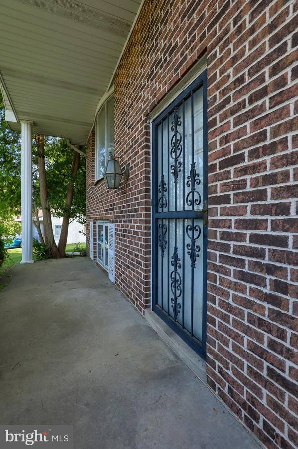 York, PA 17408,2225 ESBENSHADE RD