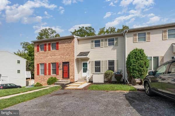 Etters, PA 17319,64 PERSIAN LILAC DR