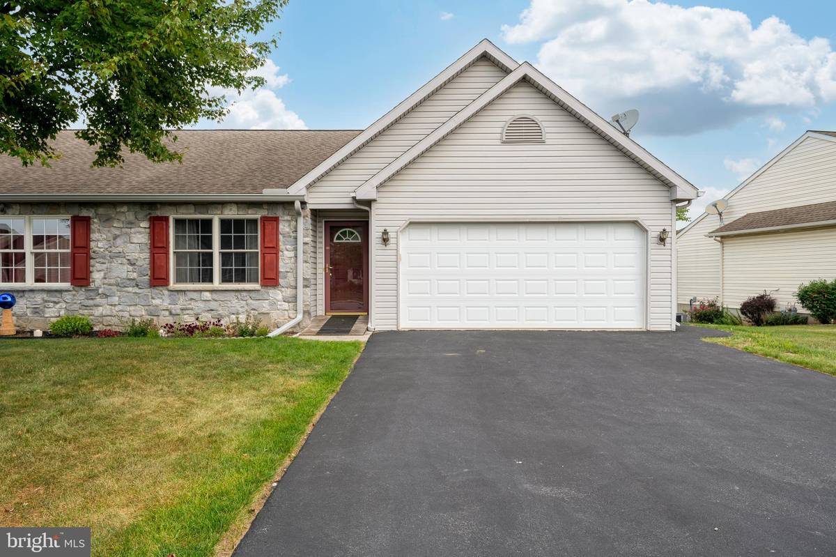 Mount Joy, PA 17552,2163 WEEPING WILLOW LN