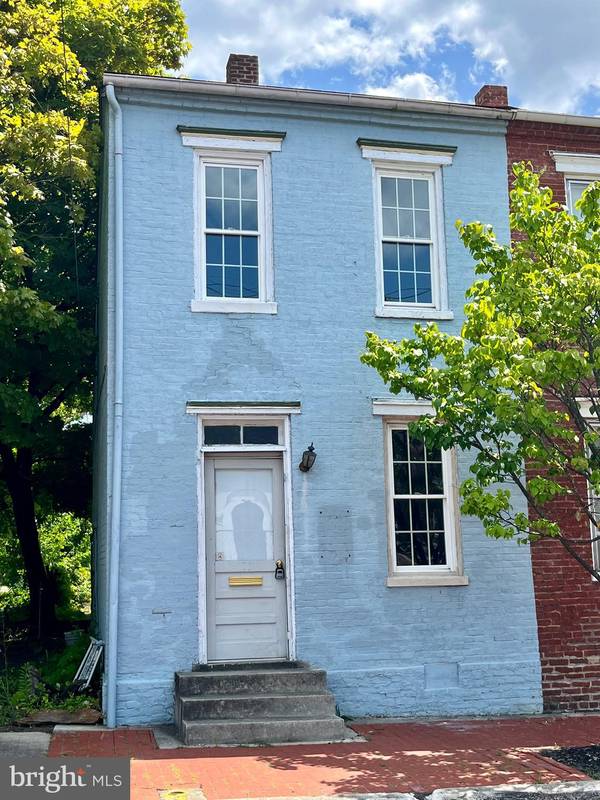 135 HANOVER ST, Cumberland, MD 21502