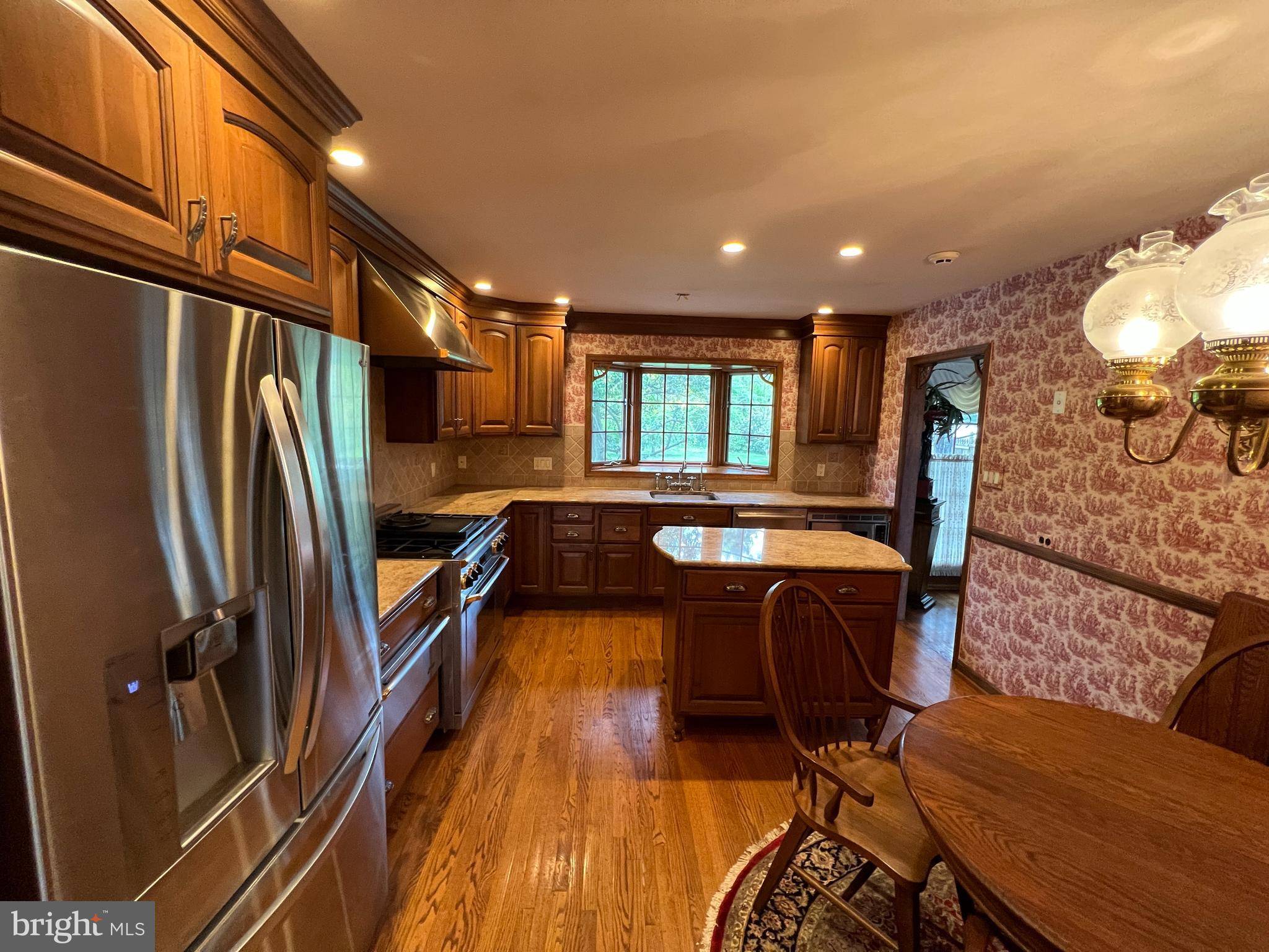 Oreland, PA 19075,2000 LANTERN LN