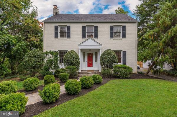 1 E IRVING ST, Chevy Chase, MD 20815